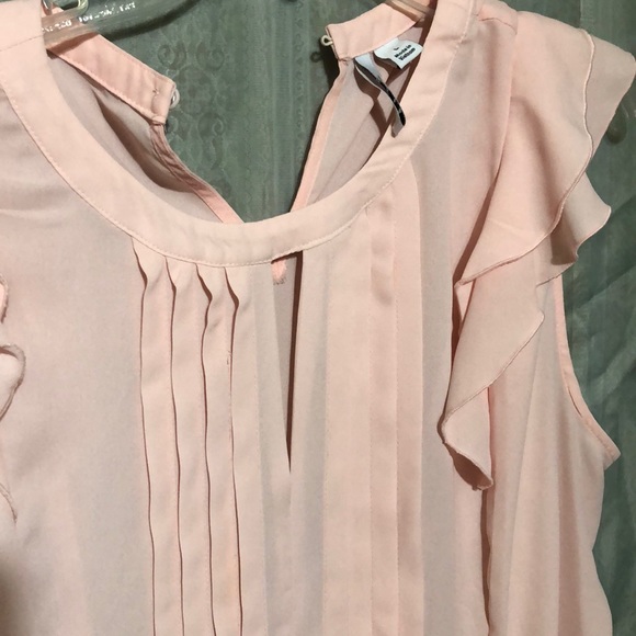 Top - Picture 2 of 2